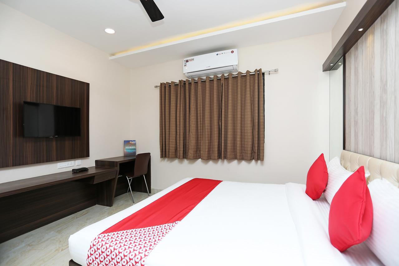 Oyo 15861 Hotel Shivganga Comfort Zone Rāipur Dış mekan fotoğraf